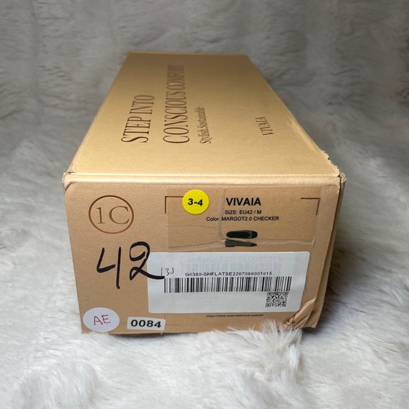 VIVAIA Square-Toe V-Cut Flats (Margot™ 2.0) EU 42 / US 10.5 - Picture 9 of 10